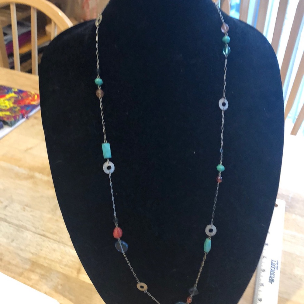 Multi stone silver tone necklace